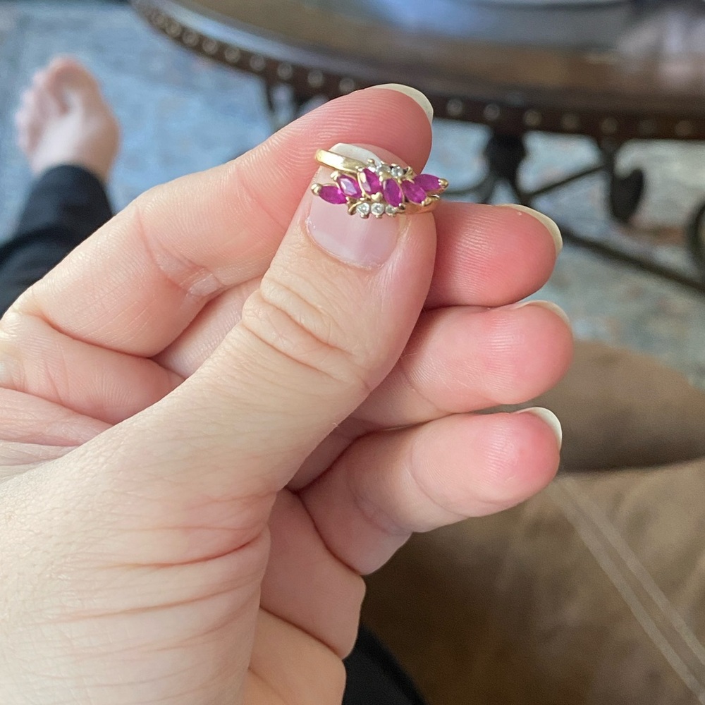 Effy Gold Ring with Pink Marquise Gemstones